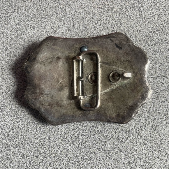 Antique Style Western Cameo Belt Buckle - Picture 2 of 4